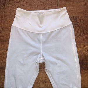 *SOLD* Icy Blue Alo Leggings with Rubbed Accents